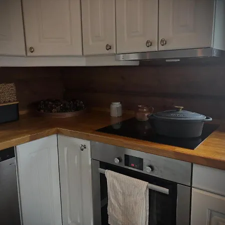 Great Mountain With 12 Beds