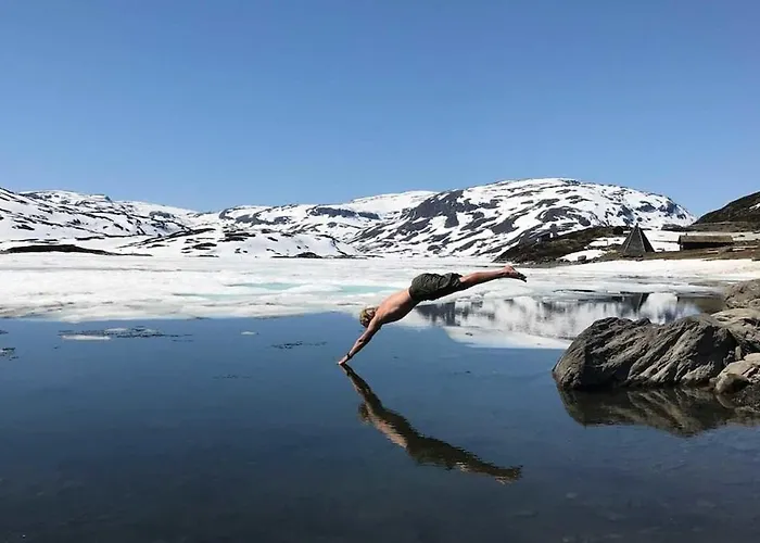 Great Mountain With 12 Beds