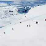 Great Mountain With 12 Beds Nyaraló